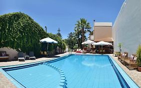 Akatos Hotel